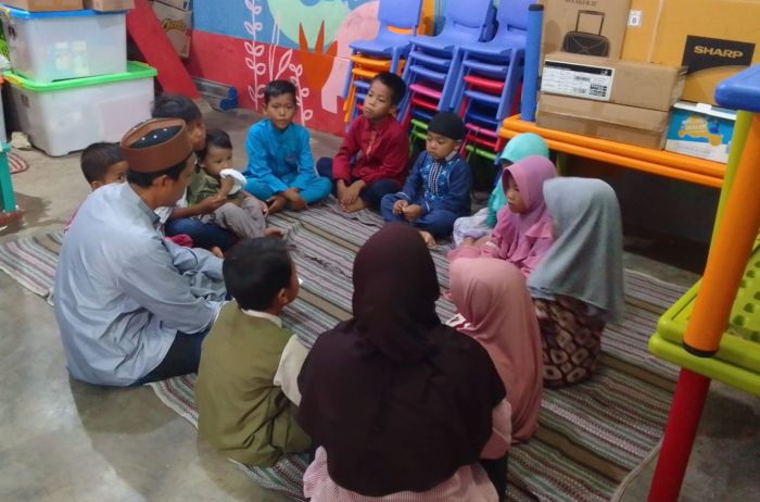 Doa Bersama Santri Sekolah Inspirasi di Jumat Pertama Ramadhan